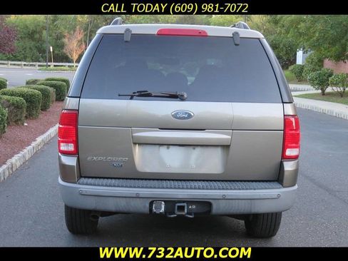 Used 2003 Ford Explorer XLT image 8