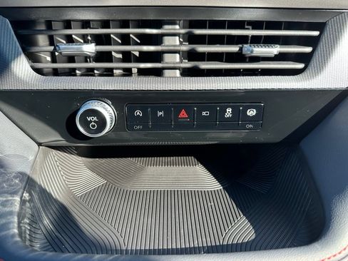 New 2026 Ford Explorer ST-Line w/ ST-Line Street Pack AWD/4WD image 23
