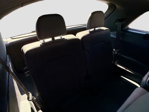 Used 2025 Audi Q7 3.0T Prestige image 21