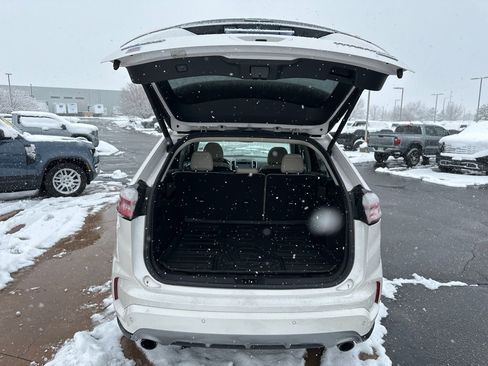 Used 2019 Ford Edge Titanium w/ Equipment Group 301A image 22