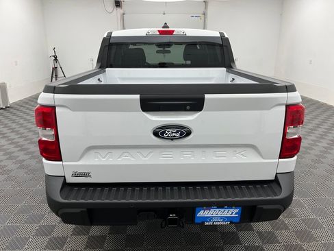 New 2025 Ford Maverick XLT w/ Equipment Group 301A image 8