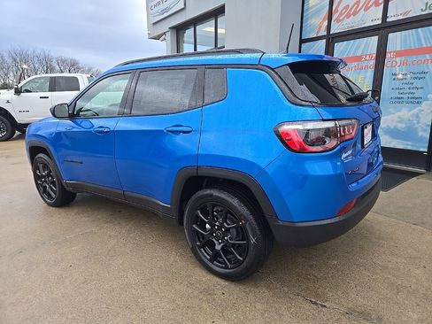 New 2026 Jeep Compass Latitude image 6