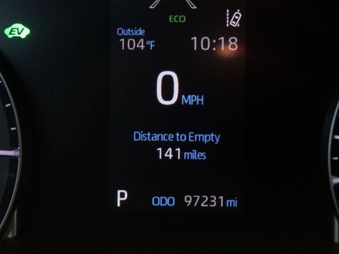 Used 2022 Toyota Highlander LE AWD/4WD image 18