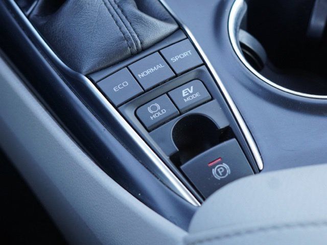 Used 2018 Toyota Camry XLE w/ Audio Package FWD image 37