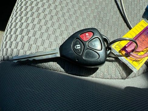 Used 2008 Toyota RAV4 Limited w/ Tow Prep Pkg AWD/4WD image 35