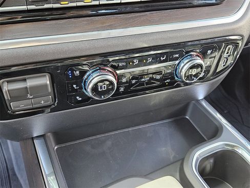 New 2026 GMC Sierra 1500 SLT w/ SLT Premium Plus Package image 22