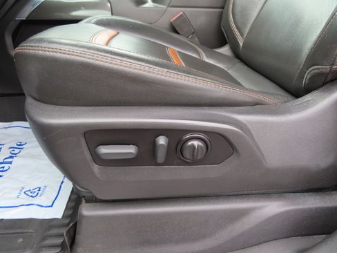 Used 2022 GMC Sierra 2500 AT4 w/ Gooseneck/5TH Wheel Package image 28