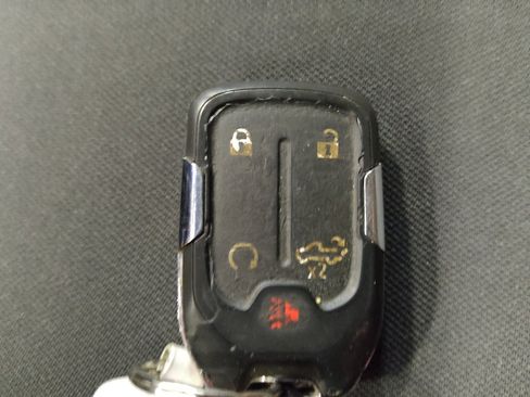 Used 2020 GMC Sierra 1500 SLE w/ SLE Value Package image 32