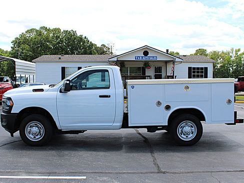 Used 2024 RAM 2500 Tradesman RWD image 4