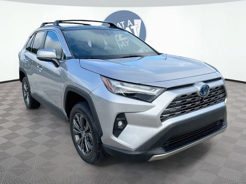 Used 2023 Toyota RAV4 Limited AWD/4WD image 3