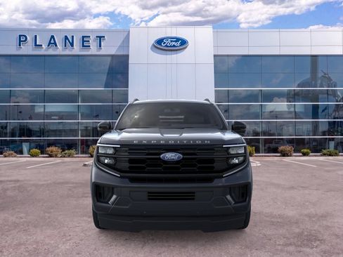 New 2026 Ford Expedition Active RWD image 7