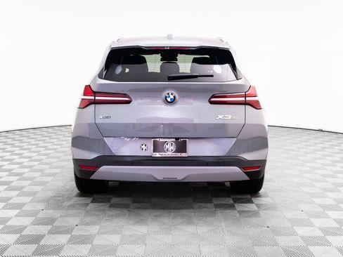 Certified 2025 BMW X3 xDrive30i w/ Premium Package AWD/4WD image 4