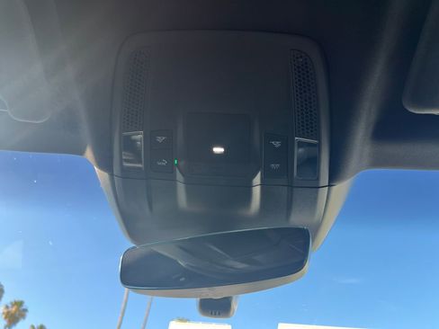Used 2023 Porsche Taycan RWD image 27