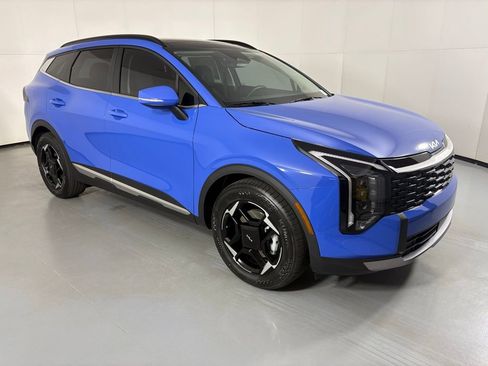 New 2026 Kia Sportage EX image 2