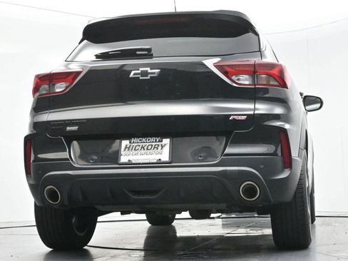 Used 2022 Chevrolet TrailBlazer RS w/ Sun and Liftgate Package AWD/4WD image 48