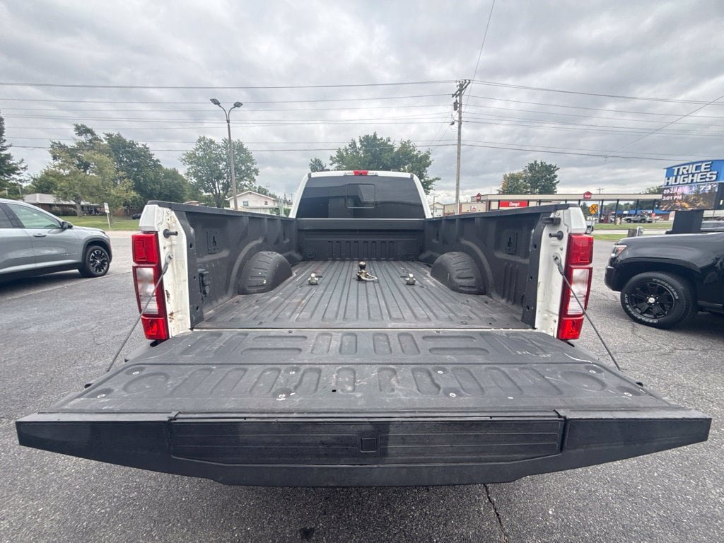 Used 2022 Ford F350 Lariat w/ Lariat Ultimate Package AWD/4WD image 9