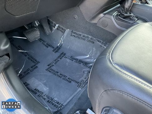 Used 2022 Jeep Wrangler Unlimited Sahara w/ Cold Weather Group image 20