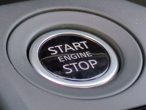 New 2025 Nissan Sentra S image 24