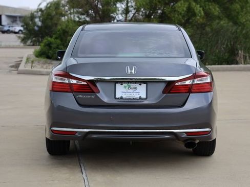 Used 2016 Honda Accord LX image 7