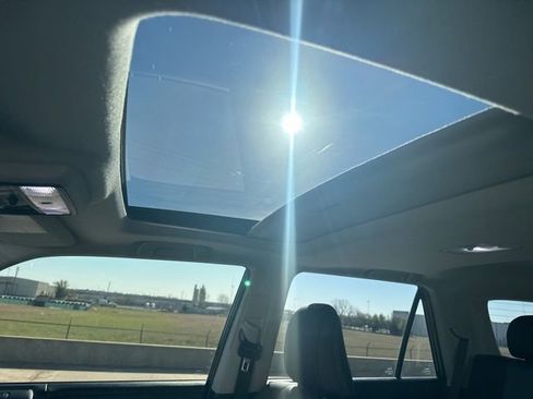 Used 2024 Toyota 4Runner SR5 Premium w/ Moonroof Package image 11