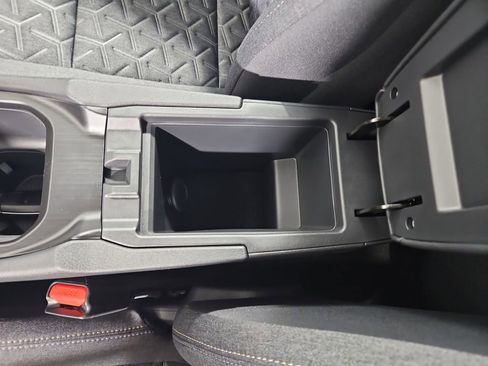 New 2026 Nissan Kicks SV image 25