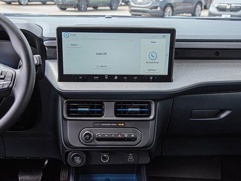 New 2026 Ford Maverick XLT AWD/4WD image 18