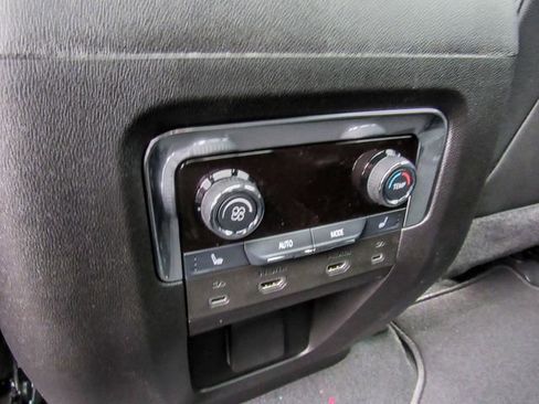 New 2026 Chevrolet Tahoe Premier image 20