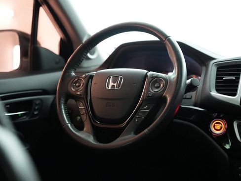 Used 2018 Honda Pilot Elite image 11