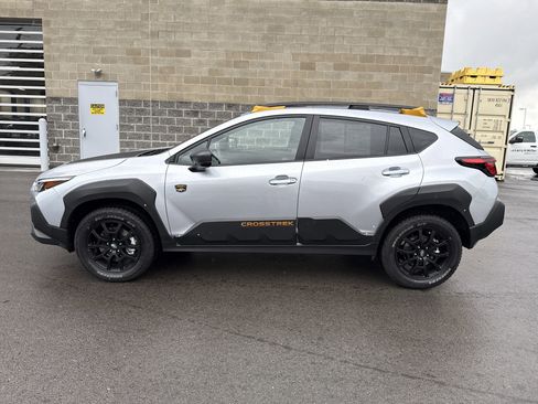 Certified 2025 Subaru Crosstrek 2.5i Wilderness w/ Crosstrek Mirror Package AWD/4WD image 3