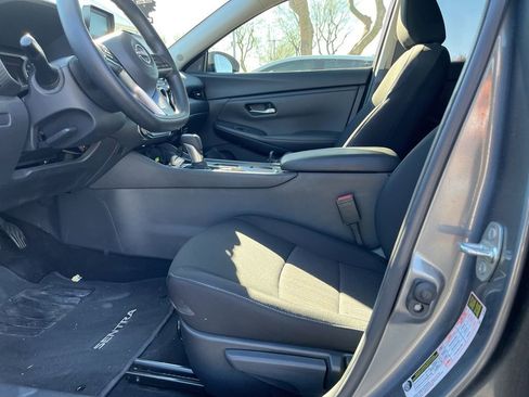 Certified 2024 Nissan Sentra SV image 7