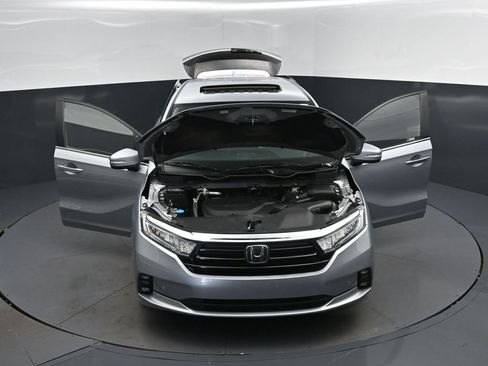 Used 2023 Honda Odyssey Touring image 54