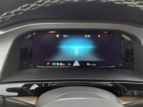 Used 2024 Volkswagen Atlas Cross Sport SE w/ Panoramic Sunroof Package image 18