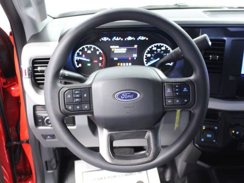 New 2025 Ford F350 XL w/ XL Chrome Package image 17