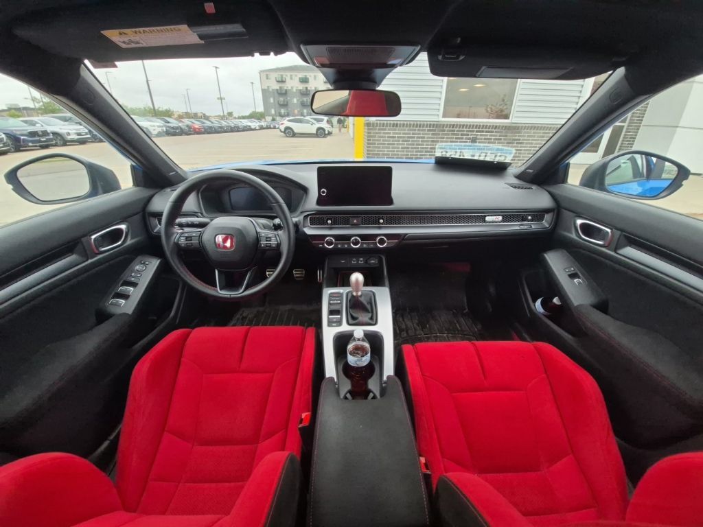 Used 2025 Honda Civic Type R image 7