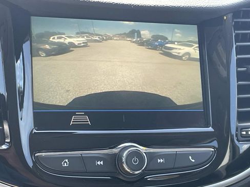 Used 2019 Chevrolet Trax LS FWD image 17