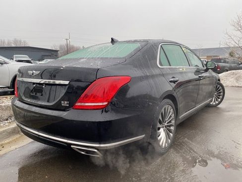 Used 2019 Genesis G90 3.3T Premium image 3