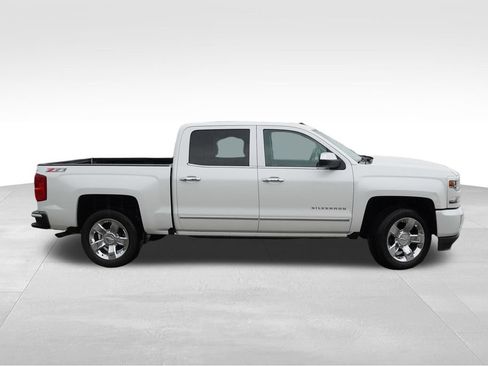 Used 2016 Chevrolet Silverado 1500 LTZ w/ LTZ Plus Package AWD/4WD image 3
