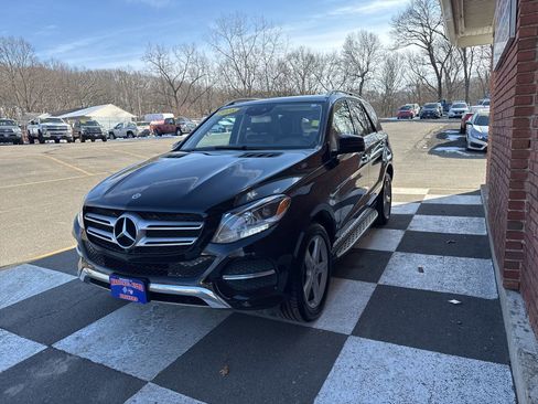 Used 2018 Mercedes-Benz GLE 350 GLE 350 4MATIC SUV image 5