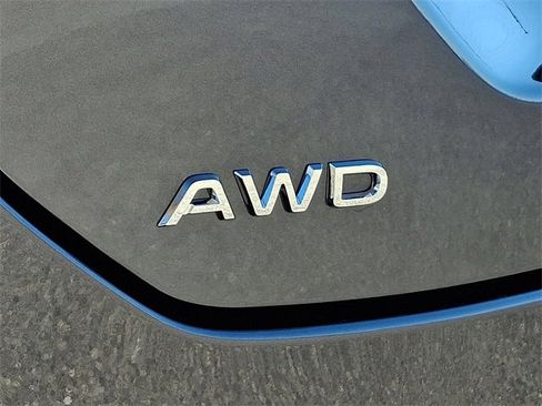 Certified 2025 Honda Pilot EX-L image 32