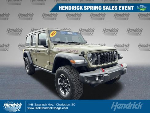 Used 2025 Jeep Wrangler Unlimited Rubicon w/ Safety Group image 1