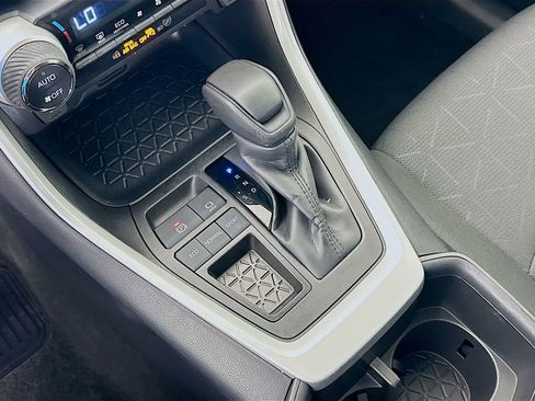 Certified 2025 Toyota RAV4 XLE FWD image 16