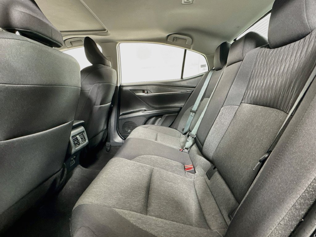 Used 2025 Toyota Camry LE w/ Convenience Package FWD image 11