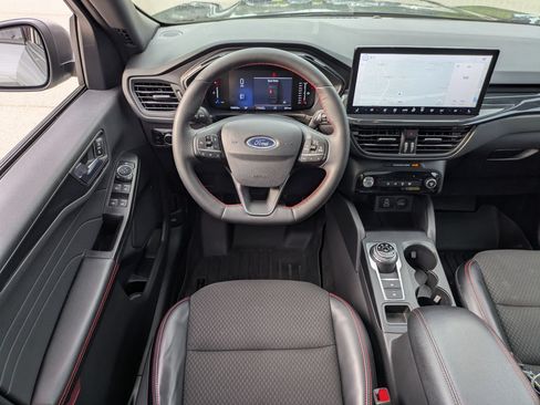 Certified 2024 Ford Escape ST-Line w/ Tech Pack #1 AWD/4WD image 33