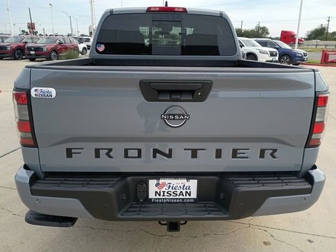 New 2026 Nissan Frontier SV w/ Tow Package image 5