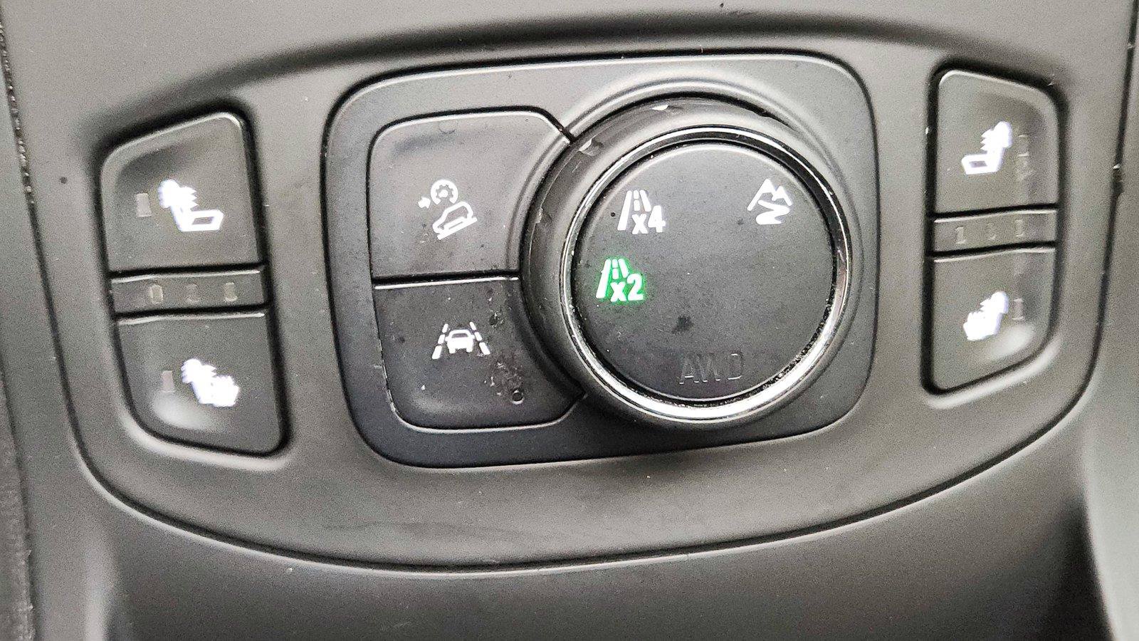 Used 2022 GMC Terrain SLT AWD/4WD image 33