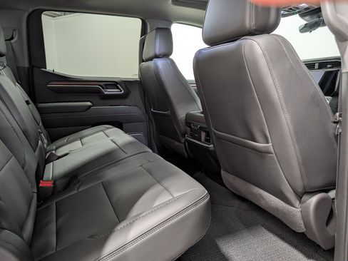 Used 2025 GMC Sierra 1500 Denali w/ Denali Reserve Package image 18