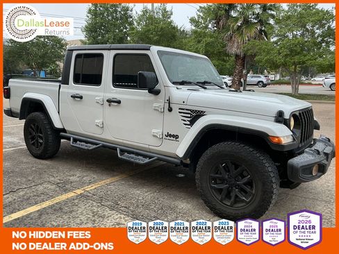 Used 2022 Jeep Gladiator Sport AWD/4WD image 1
