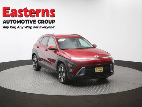 Used 2025 Hyundai Kona SEL FWD image 49