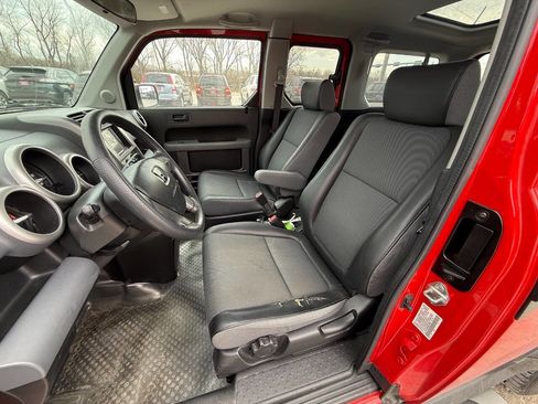Used 2005 Honda Element EX image 17