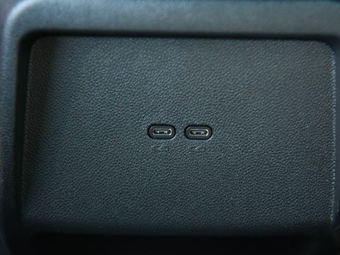 Used 2025 Chevrolet Equinox EV LT w/ Convenience Package image 47